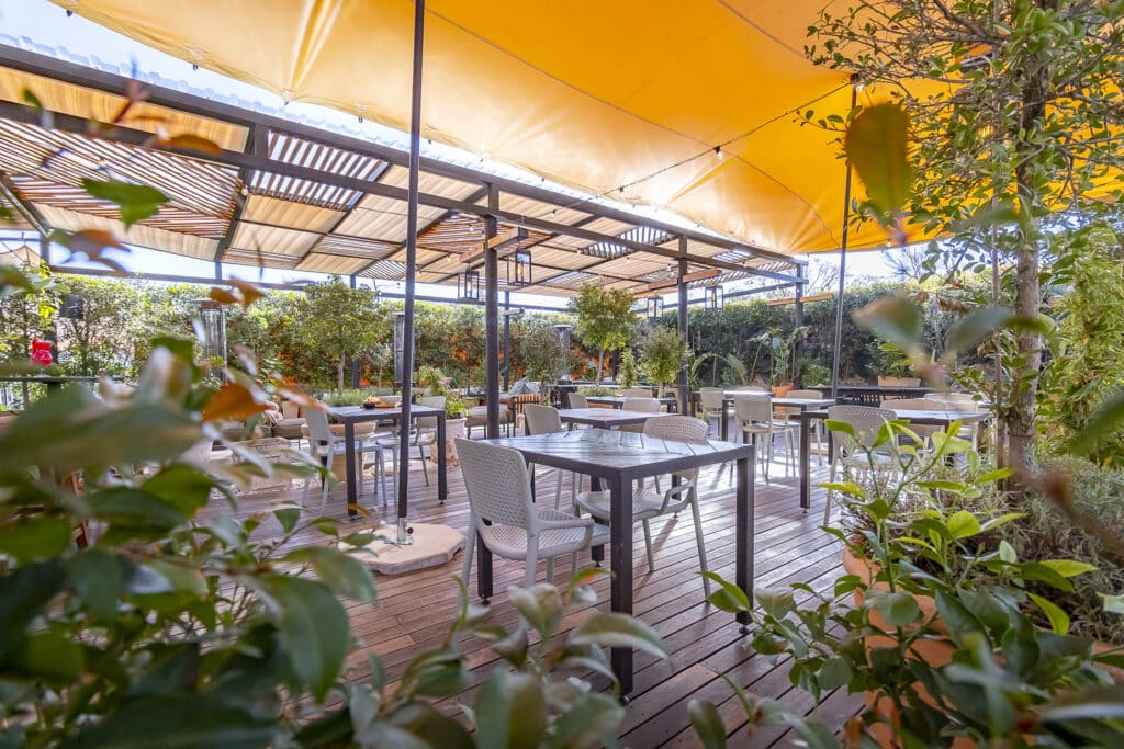 Solstice venue bryanston sandton – rooftop function venue with outdoor setup